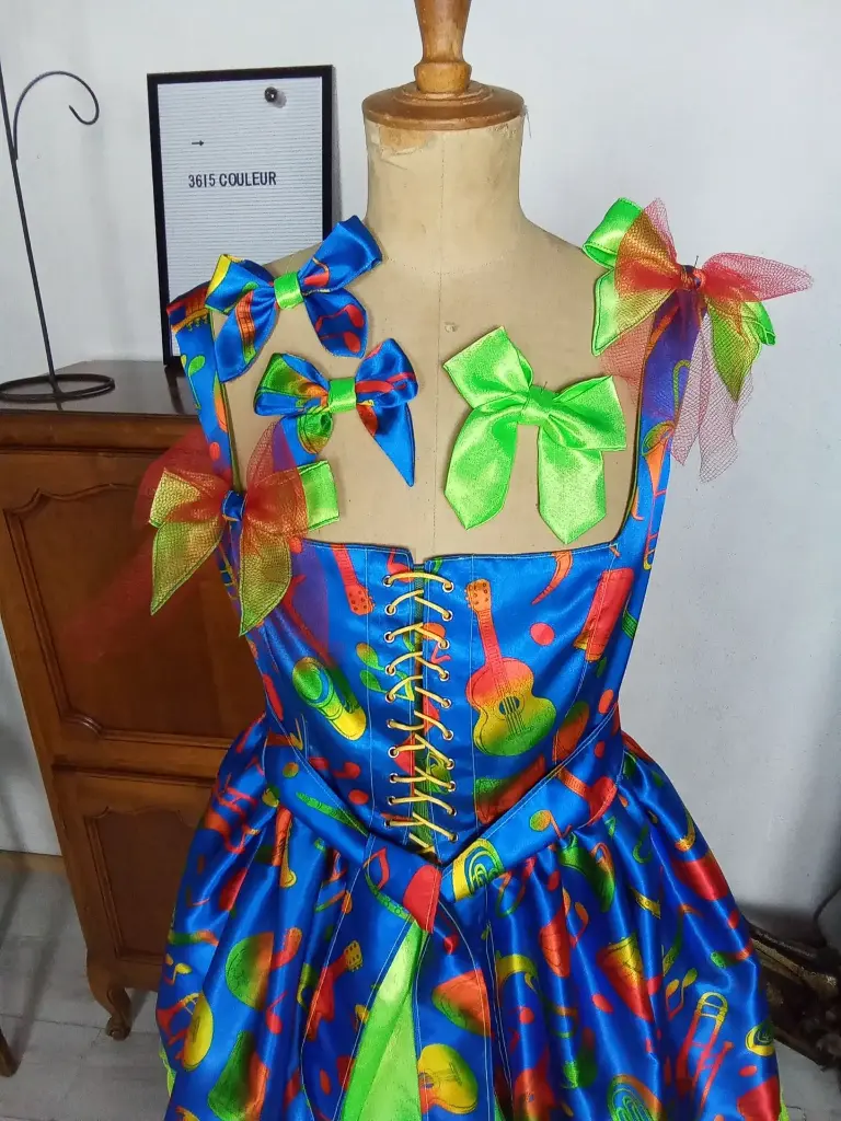 Robe originale createur de mode France